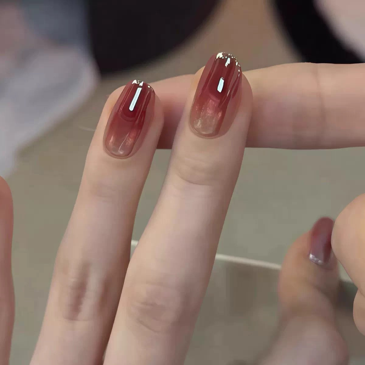 Electroplated red gradient handmade wearable nail short atmosphere feeling ice transparent glass bead cat's eye nail sticker