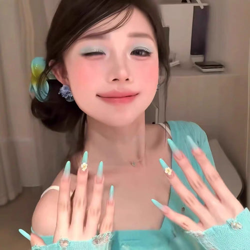 Adolescent heart blue gradient handmade wearable nail long-length manicure nail piece finished can be repeated