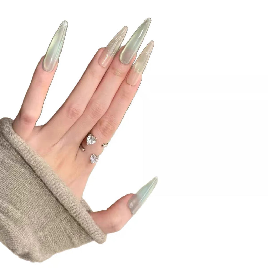 Ice transparent peppermint green gradient wearable nail, long pointed shape, white and cool feeling, beautiful nails, high-end feeling nude transparent nail plate