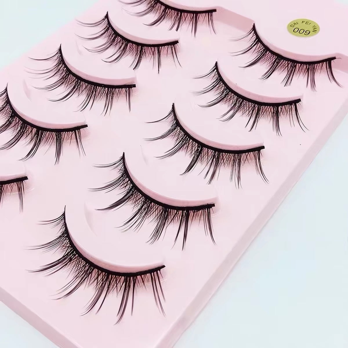 Cartoon big eye demon thick false eyelashes hard stem cross-bred Barbie natural simulation false eyelashes European and American style