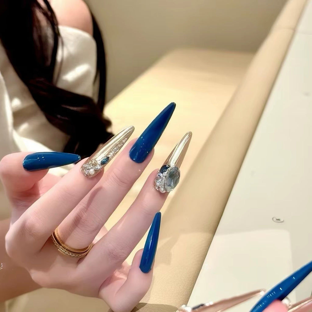 The same model as the internet celebrity, hand-made, wearable, blue, magic mirror, pink, full of diamonds, flashing, white, nail stickers, removable, and so on.
