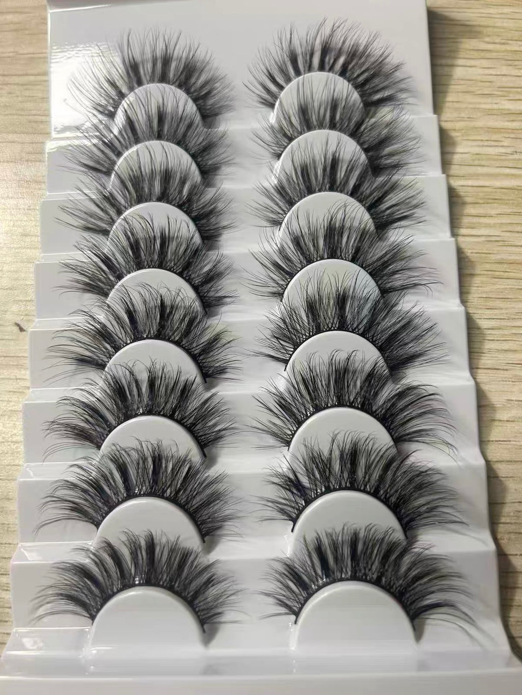 **Ultra Dramatic 3D Multi-Layer Voluminous Lashes | Extra Long & Super Curly Stage & Club Glam**