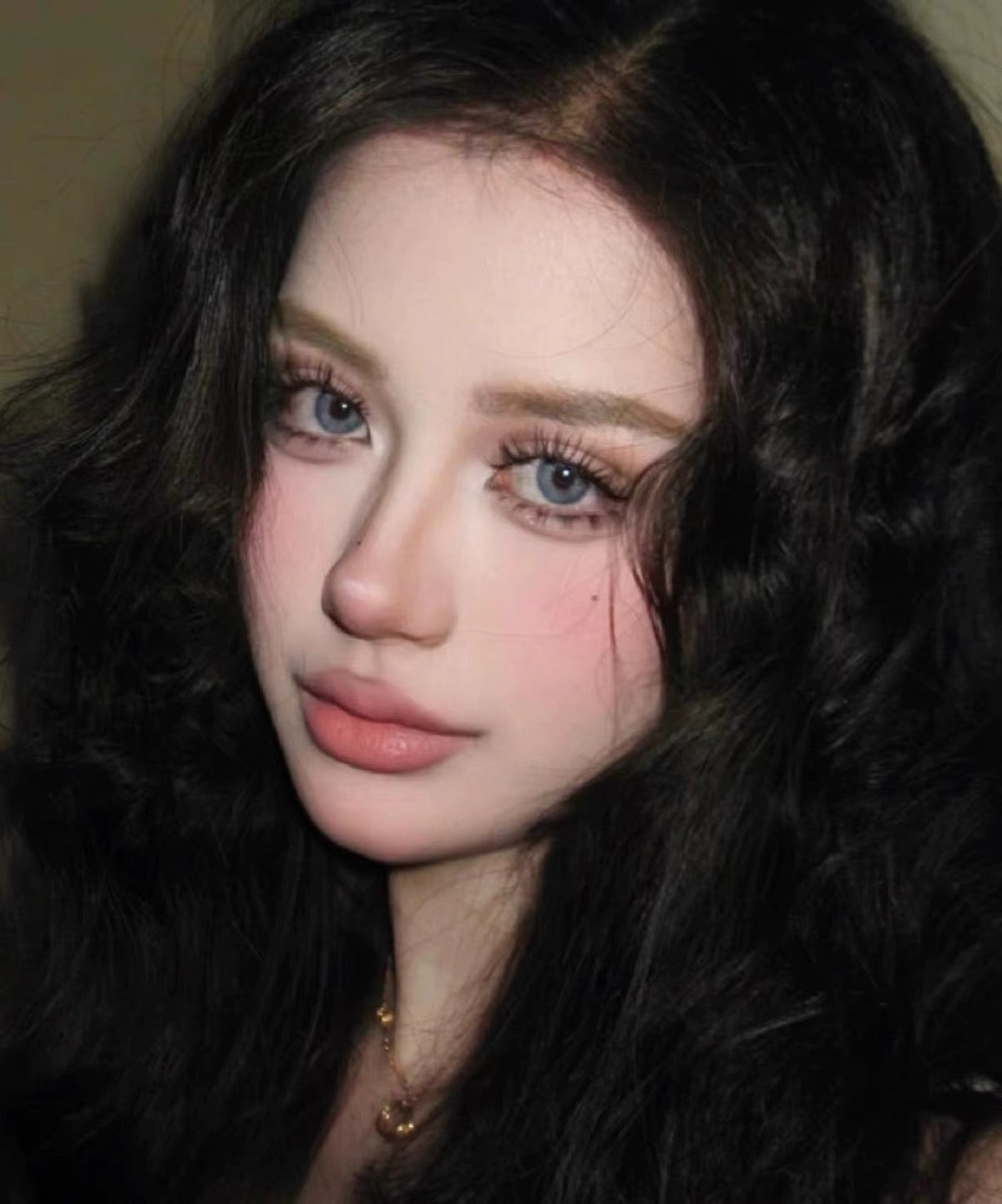 Thai-style spicy girl black line gimmick simulated thick Barbie false eyelashes 3D three-dimensional clump front short back long curled eyelashes