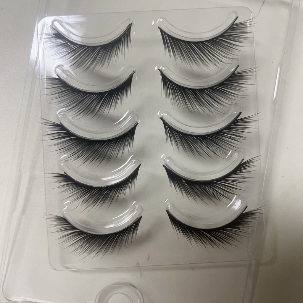 Thai-style fox-style natural-style false eyelashes, devil eyes, thick eyelashes, cartoon-style light European-style one-piece eyelashes